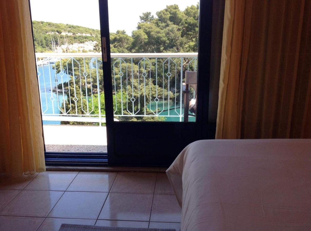 San Giorgio Hotel Гайос Екстериор снимка