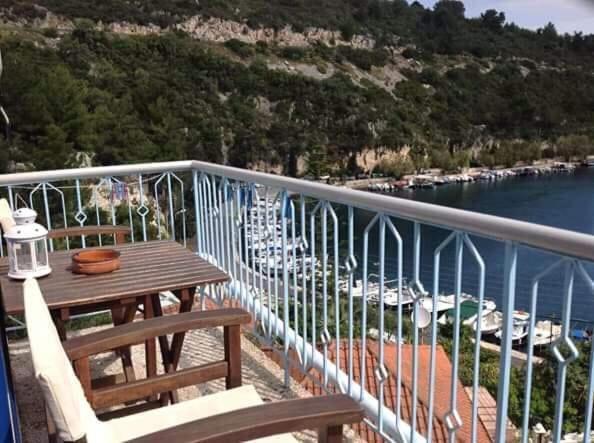 San Giorgio Hotel Гайос Екстериор снимка